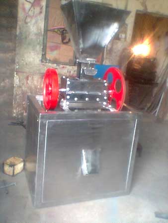 Manufacturers Exporters and Wholesale Suppliers of Supari Cutting Machine Noida Uttar Pradesh